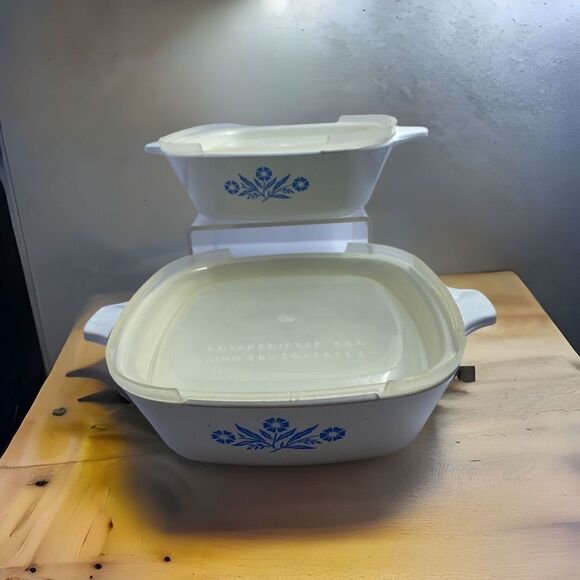 Set of 2 Pyrex Corning Ware Cornflower P-41-B Small Petite Dish W/ Lid 1 3/4 Cup - Picture 1 of 11